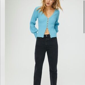 Aritzia Wilfred Ribbed Pearl Cardigan